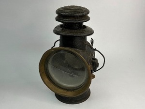 lot 15 image: Antique Dietz Union Driving Lamp