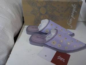 lot 3 image: Free People Size 7 Becky Daisy Mule...