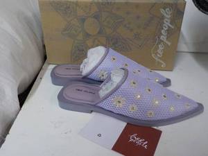 lot 4 image: Free People Size 7 Becky Daisy Mule...