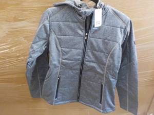 lot 36 image: Cutter and Buck size M Weather Tec ...