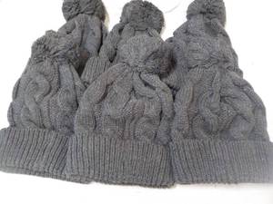lot 39 image: 6 ct Super Warm Winter Hats - charc...