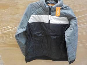 lot 55 image: Cutter and Buck size XL Tall Black...