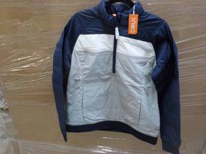lot 61 image: Cutter and Buck size Large NavyGre...