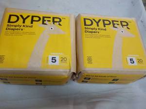 lot 76 image: 40 ct Dryer Simply Kind Size 5 Diap...