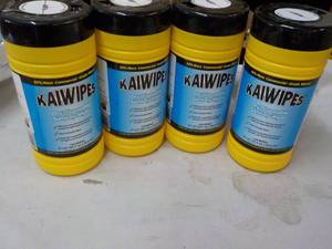 lot 120 image: 4 ct Kaiwipes - 120 wipes each ...