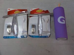 lot 126 image: 2 ct Command Squeegee and Tumbler...