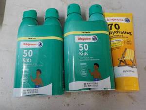 lot 144 image: Walgreens 50 Kids Sunscreen Spray ...