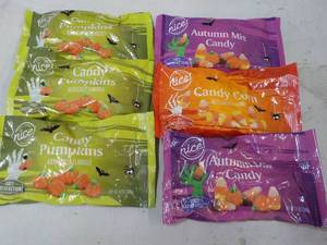 lot 172 image: Autumn Mix Candy...