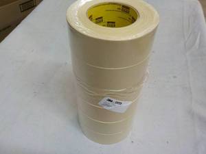 lot 192 image: 6 Rolls 3M High Performance Automot...