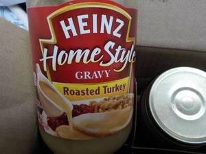 lot 213 image: 12 ct Heinz 12 oz Jars Roasted Turk...