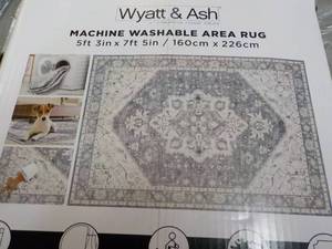 lot 220 image: Wyatt and Ash 5 ft 3 x 75 Washab...