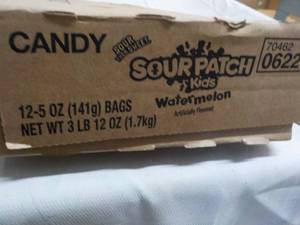 lot 224 image: 12 ct 5 oz Bags Sour Patch Kids Wat...