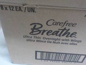 lot 268 image: 8 ct Carefree Breathe Ultra Thin Pa...