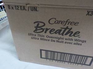 lot 270 image: 8 ct Carefree Breathe Ultra Thin Pa...