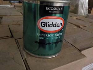 lot 274 image: 8 qts Glidden Interior paint- your ...