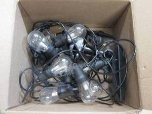 lot 1 image: solar Led out door lights...