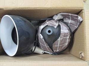 lot 6 image: dual lights...