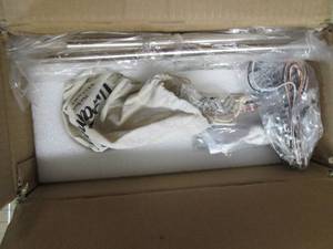 lot 11 image: led pendandt...