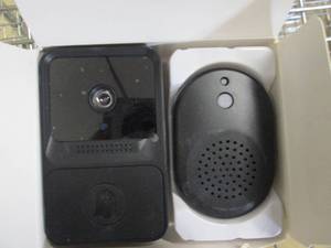 lot 18 image: wireless video door bell...
