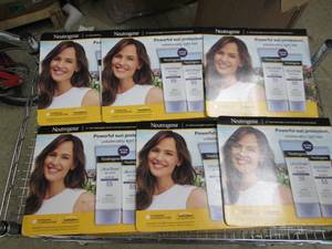 lot 97 image: 6 packages of 2 neutrogena ultra sh...