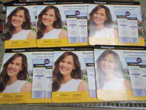 lot 103 image: 6 packages of 2 neutrogena ultra sh...