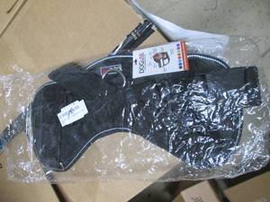 lot 210 image: dog line 26-38 dog harness with rem...