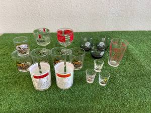 lot 18 image: Themed Glasses