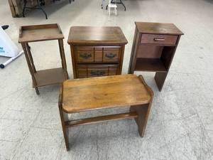 lot 22 image: Wood Bench & Side Tables