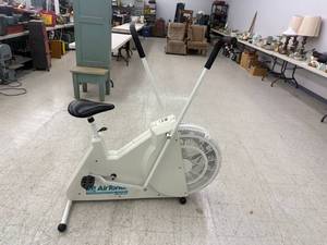 lot 56 image: Air Toner Exercise Bike