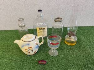 lot 95 image: Lantern & Mixed Collectibles