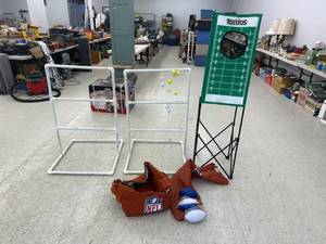 lot 102 image: Yard Games