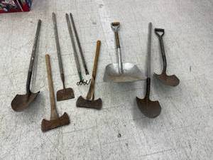 lot 108 image: Long Handle Tools