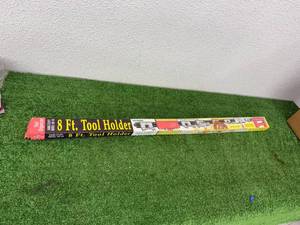 lot 135 image: New 8 Tool Holder
