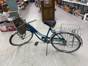 lot 138 image: Monark Thunderbird Bicycle