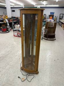 lot 140 image: Lighted Corner Display Cabinet with 3 Glass Shelves