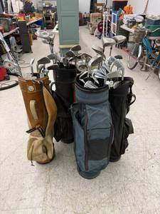 lot 148 image: Golf Clubs