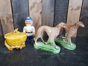 Unique Lot of Ceramic Décor including Enesco and others these are Very cool