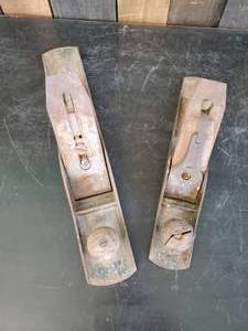 lot 48 image: 2 Vintage Planes one says No5 other Unmarked
