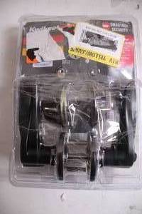 lot 14 image: Kwikset SmartKey Security Deadbolt Lock Set