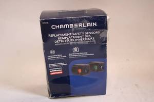 lot 67 image: Chamberlain Replacement Safety Sensors for Garage Door Openers