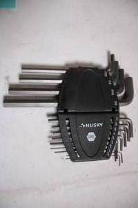 lot 87 image: SAE Hex Key Allen Wrench Set by Husky - 13 Piece