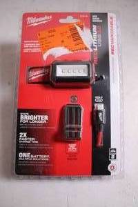 lot A-94 image: Milwaukee USB Rechargeable Pivoting Flashlight Kit