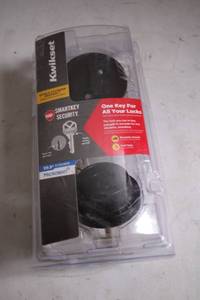 lot 112 image: Kwikset Single Cylinder Deadbolt with SmartKey Security