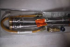 lot 114 image: Everbilt Water and Gas Hose Kit with Connectors and Adapters