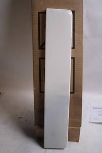lot 143 image: White Ceramic Bathroom Shelf