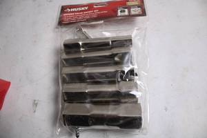 lot 151 image: Husky Shower Valve Socket Set with 5 Double-Sided Sockets