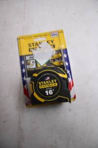 lot 165 image: Stanley Fatmax 16 Auto-Lock Tape Measure
