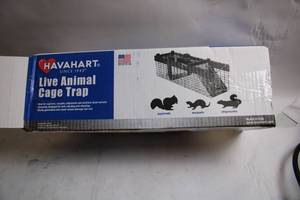 lot 175 image: Havahart Live Animal Cage Trap for Squirrels and Chipmunks
