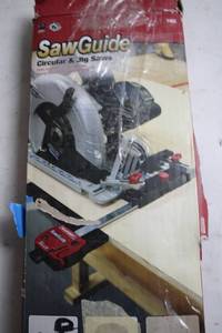 lot 224 image: Milescraft SawGuide for Circular and Jig Saws
