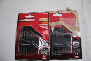 lot 247 image: Husky 10-Piece SAE Short Arm Hex Key Set